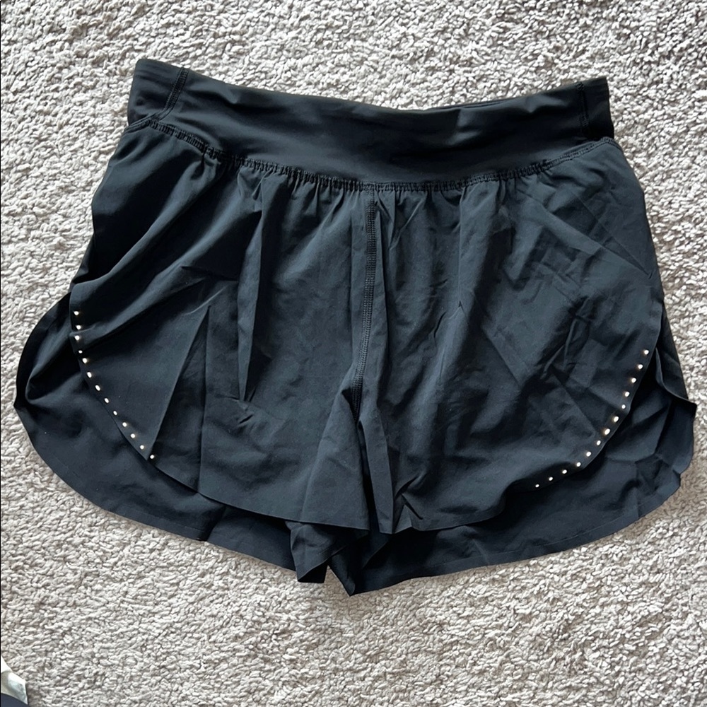 Lululemon Fast and Free HR classic short 3”